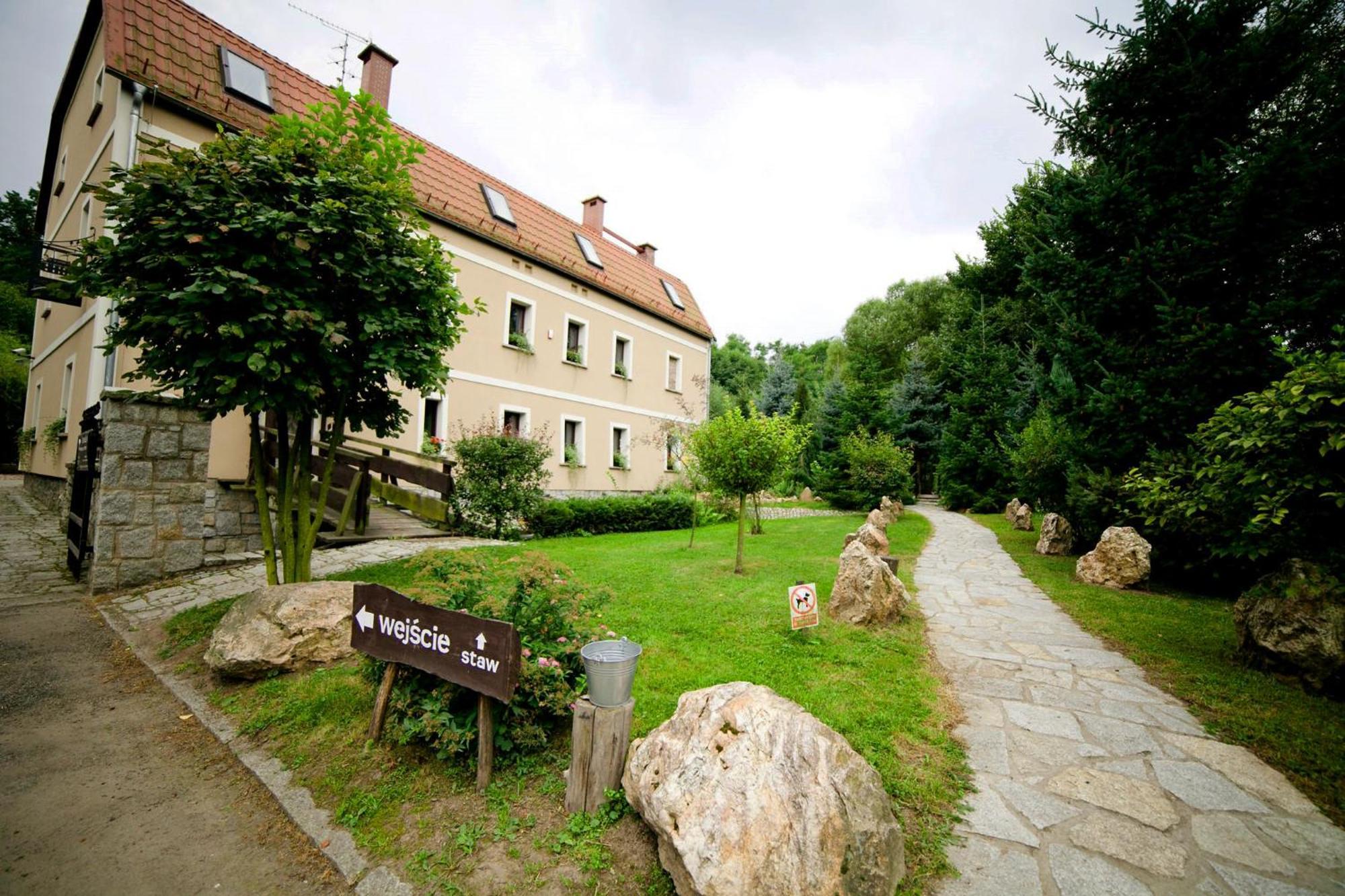 Bed and Breakfast Ślężański Młyn Szczepanów Zewnętrze zdjęcie